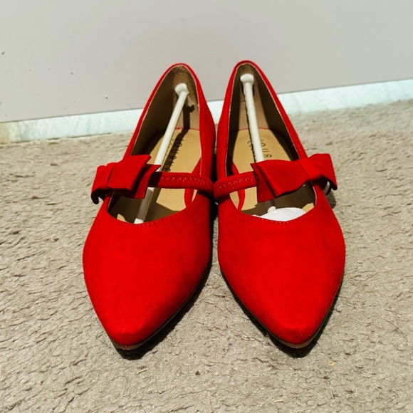 Pretty Journee Collection size 7 red bow strap slip on shoes women new - Picture 2 of 6